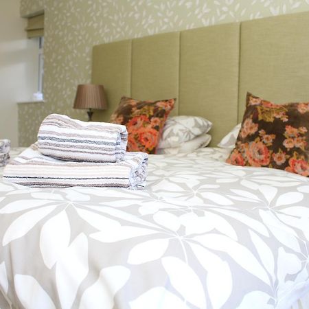 Laurels Guesthouse Witney Dış mekan fotoğraf