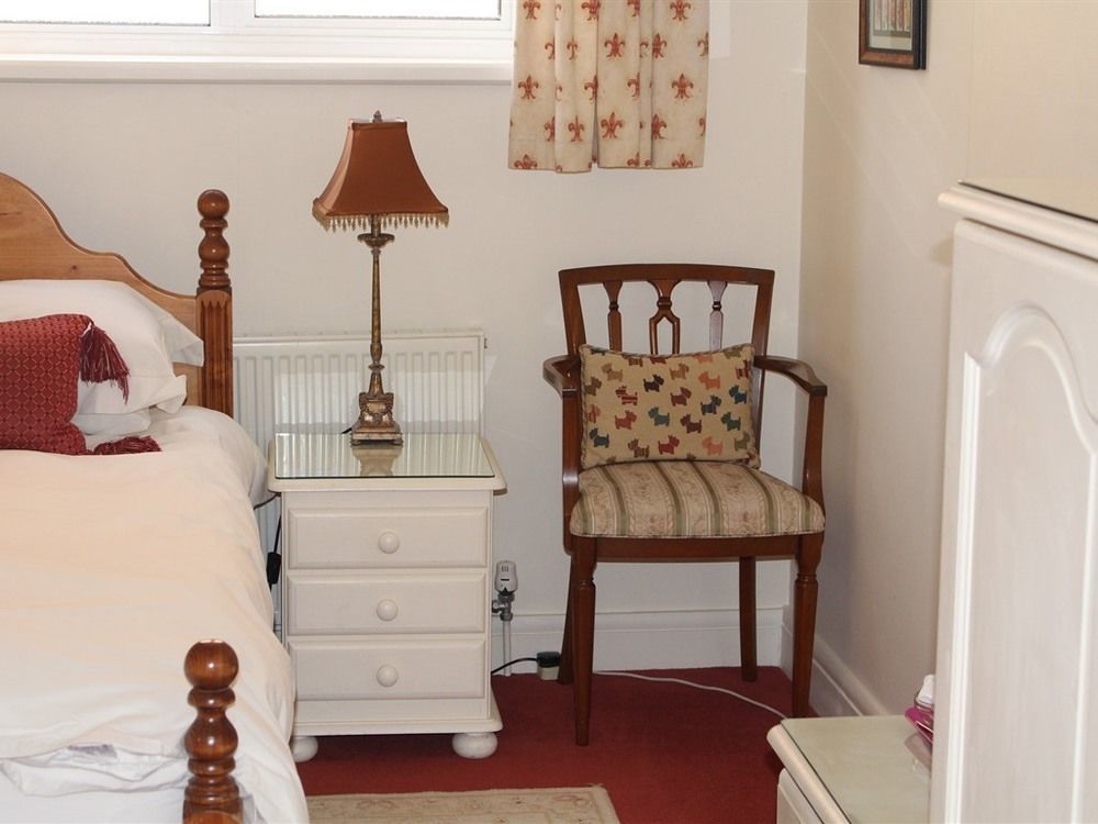 Laurels Guesthouse Witney Dış mekan fotoğraf