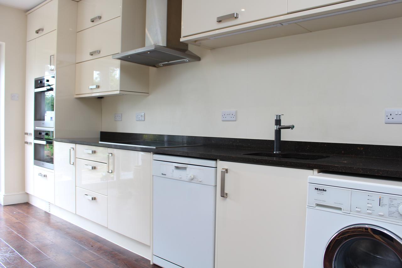 Laurels Guesthouse Witney Dış mekan fotoğraf