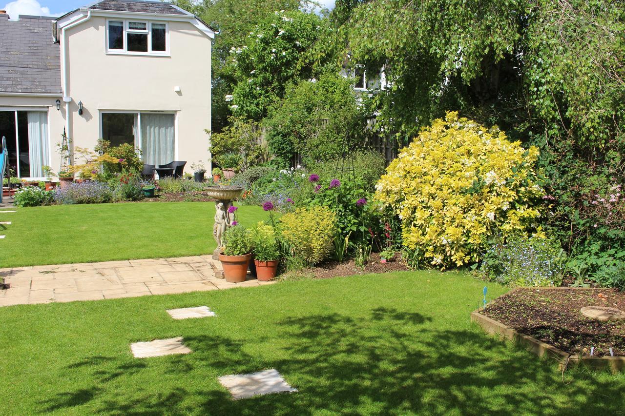 Laurels Guesthouse Witney Dış mekan fotoğraf